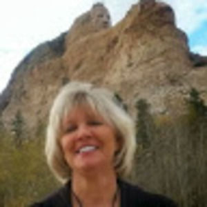 Meet your Posher, Stacy